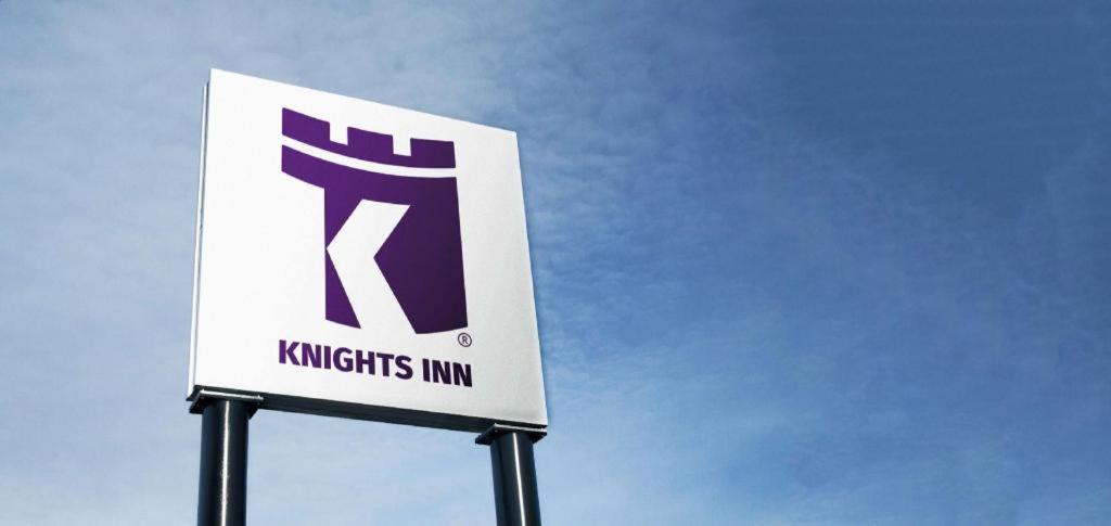 Knights Inn Cleveland/Macedonia Eksteriør billede