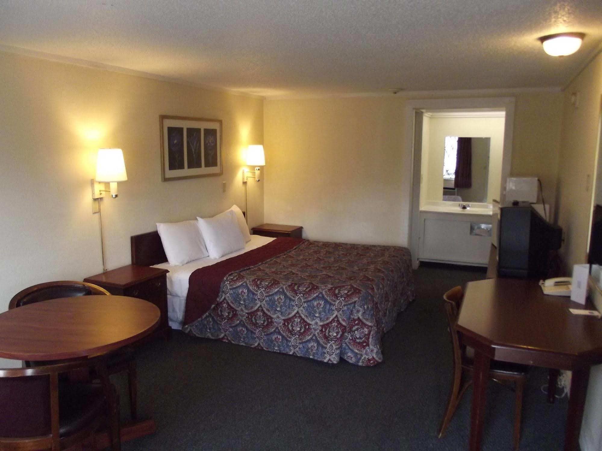 Knights Inn Cleveland/Macedonia Eksteriør billede